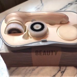 Vanity Planet Ultimate Skin Spa - New